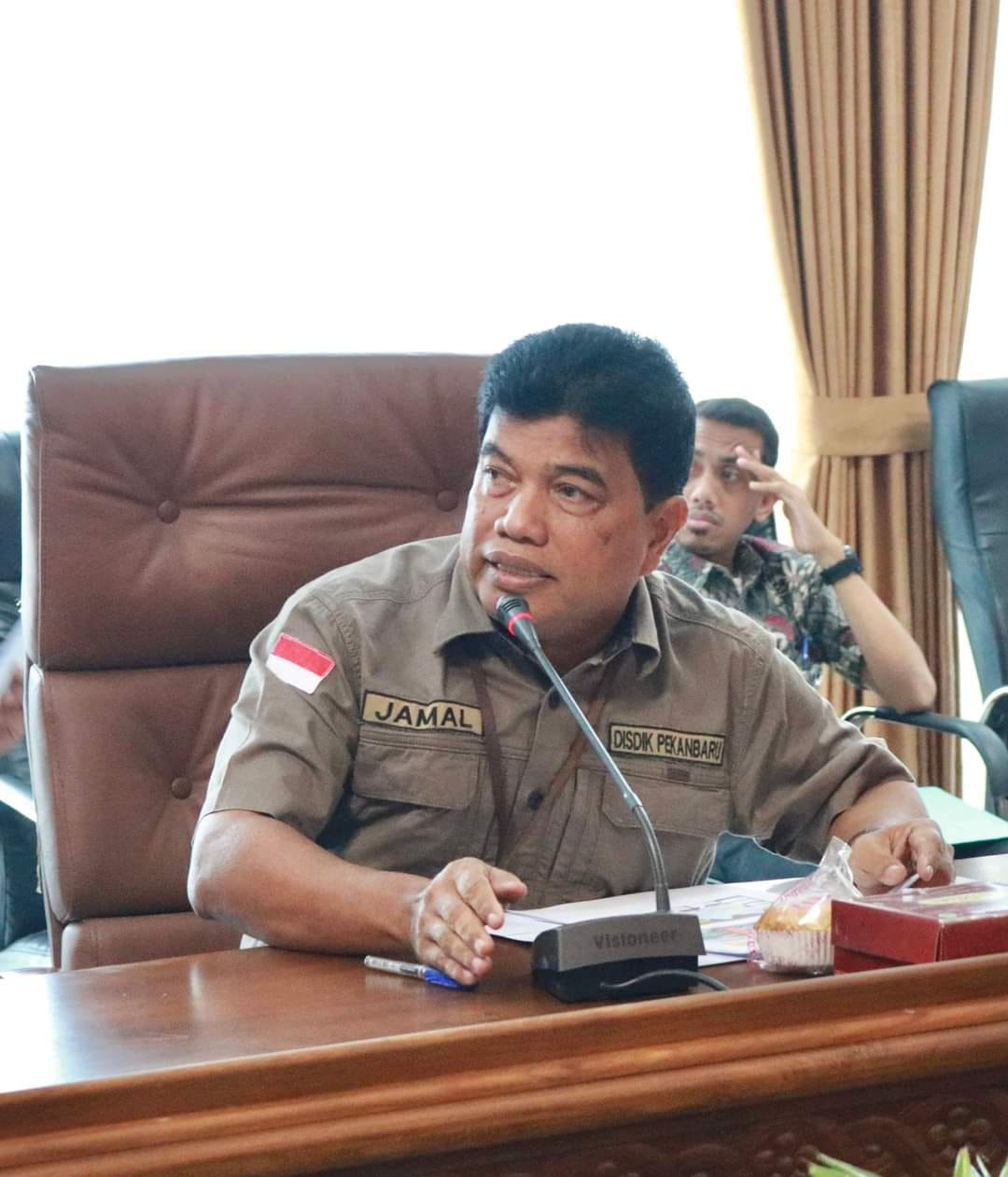 Larang Kekerasan Fisik, Disdik Ancam Pindahkan Guru Jika Terbukti