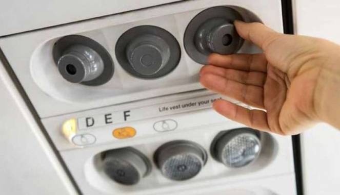 Jangan Pernah Mematikan AC di Pesawat, Ini Alasannya
