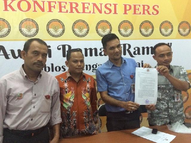 KPU Tetap Tolak SUA Ikut Pilkada, Panwaslu Pekanbaru Akan Perkarakan ke DKPP