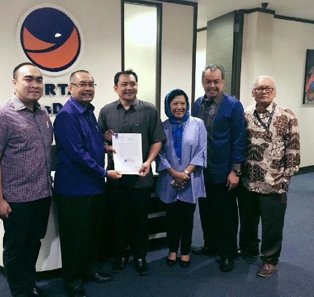 Pilkada Pekanbaru, NasDem Jatuhkan Dukungan Kepada Ramli Walid - Irvan Herman