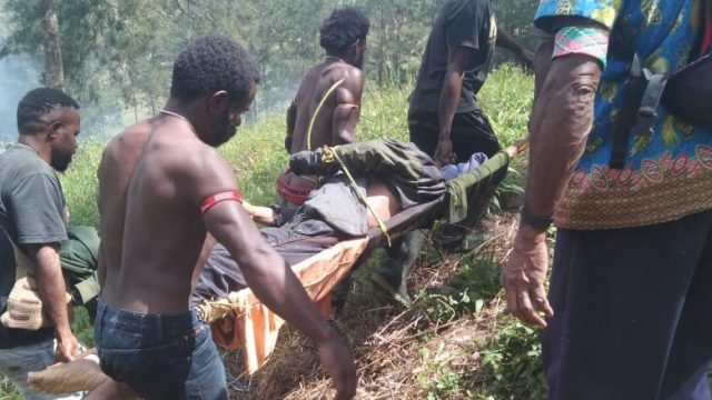 KKB Papua Kembali Bantai Warga Sipil Sampai Tewas, Kepala Dibacok