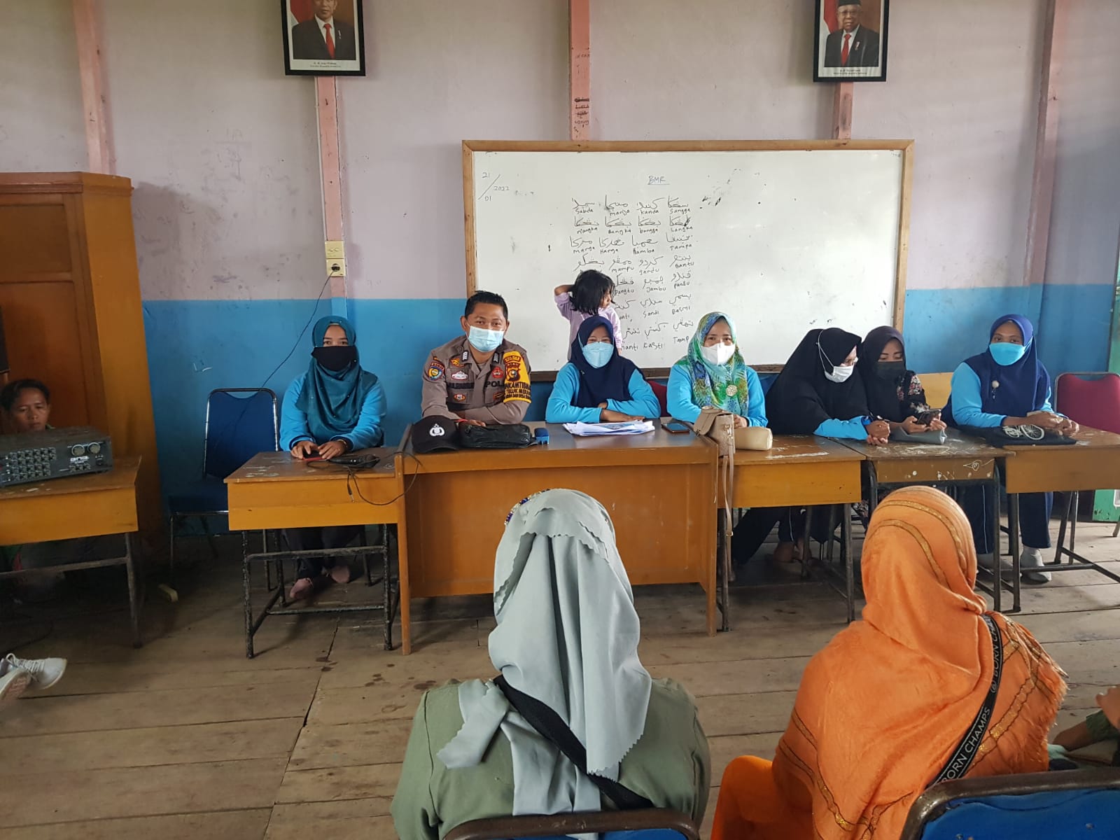 Polsek Teluk Meranti Sosialisasi Vaksinasi Anak di Sekolah Dasar