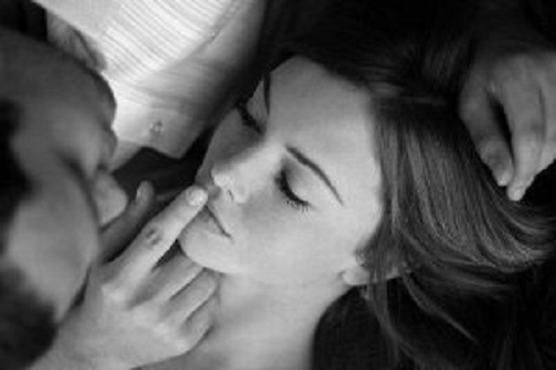 Mau Meningkatkan Hubungan dengan Pasangan? Coba Latihan Meditasi Ini