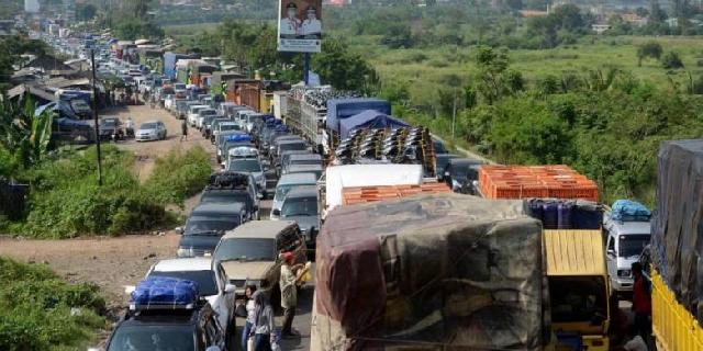 Mulai H-4 Lebaran, angkutan barang dilarang melintas