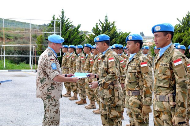 Militer Jerman Beri Penghargaan kepada Tim Tembak TNI