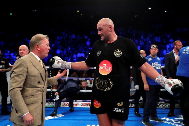 Tyson Masih Jauh dari Perebutan Gelar Dunia