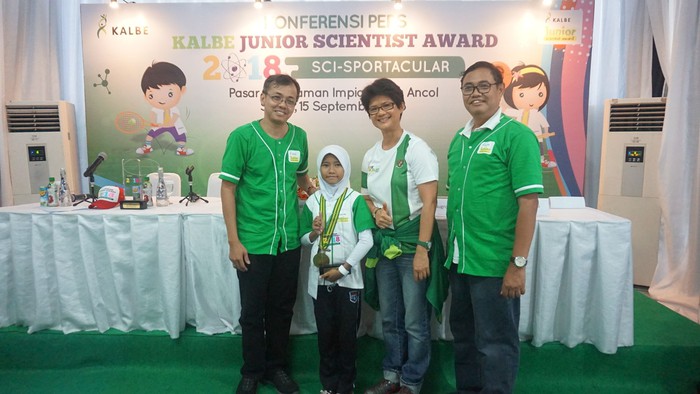 Hebat! Anak Ini Temukan Inovasi Sikat Gigi Bebas Bakteri