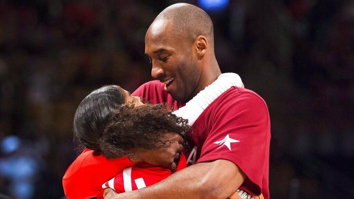 Putri Kobe Bryant Meninggal, Videonya Main Basket Pakai High Heels Viral