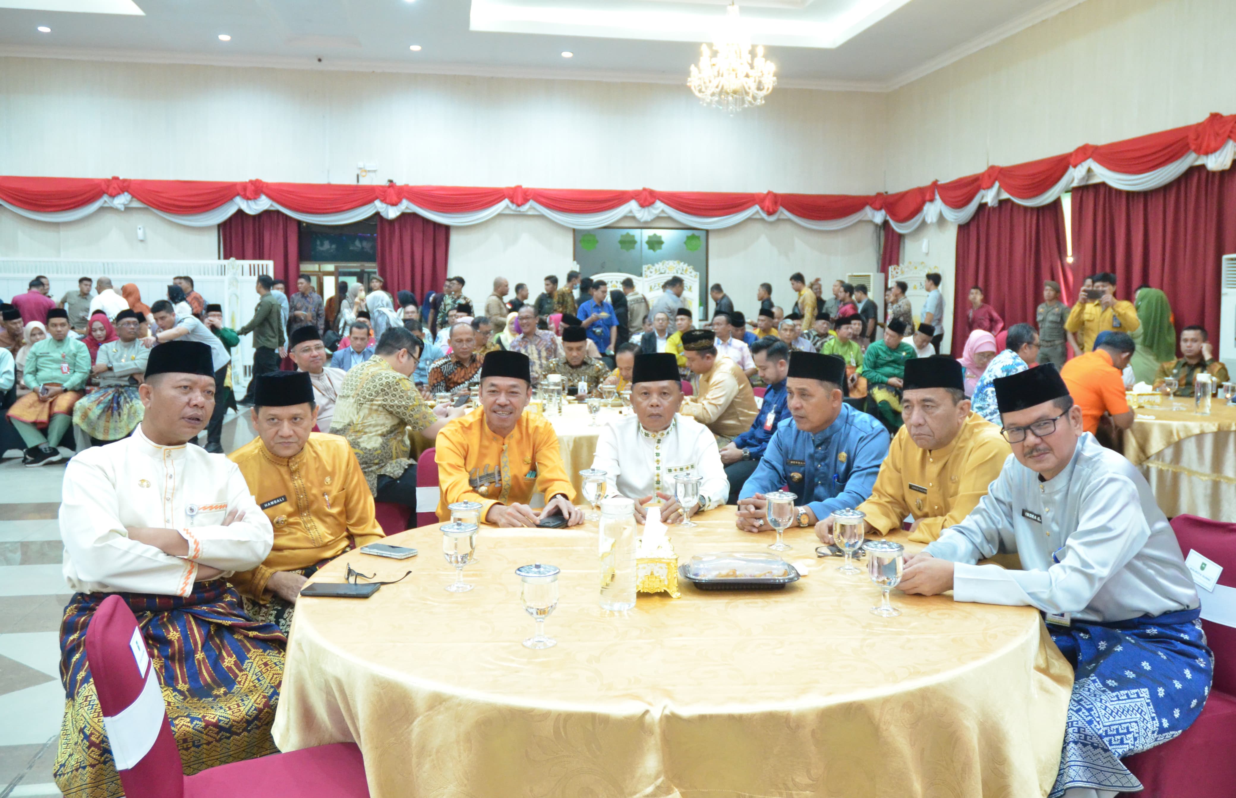 Hadiri Acara Temu Ramah, Bupati Rohil Ucapkan Selamat Atas di Lantiknya SF Hariyanto Jadi Pj Gubri