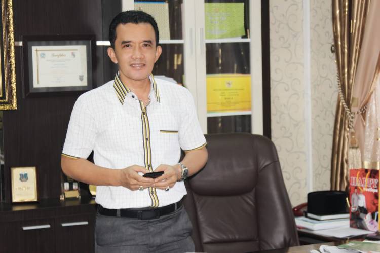 Pengamat Hukum Nilai Perwako Pemilihan RT/RW Pekanbaru Tak Bertentangan dengan Perda