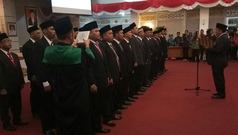 36 Panswaslu Kabupaten Kota di Riau Dilantik, Bawaslu Minta Kesibukan Keluarga Tak Abaikan Tugas