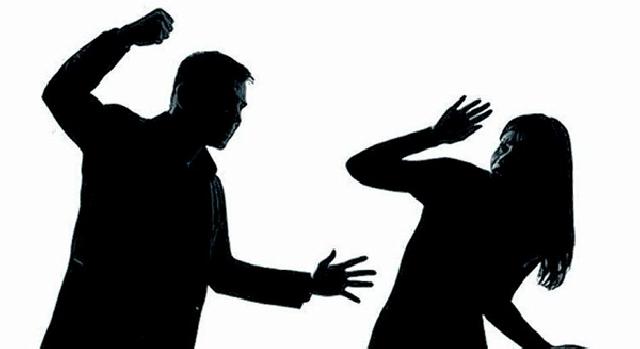 Wanita di Pekanbaru ini dianiaya suami & dituduh zina sama pria lain