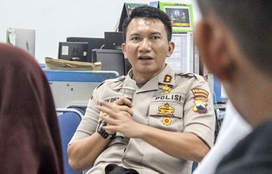 Laskar Solo Pukul 3 Habib di Acara Pernikahan