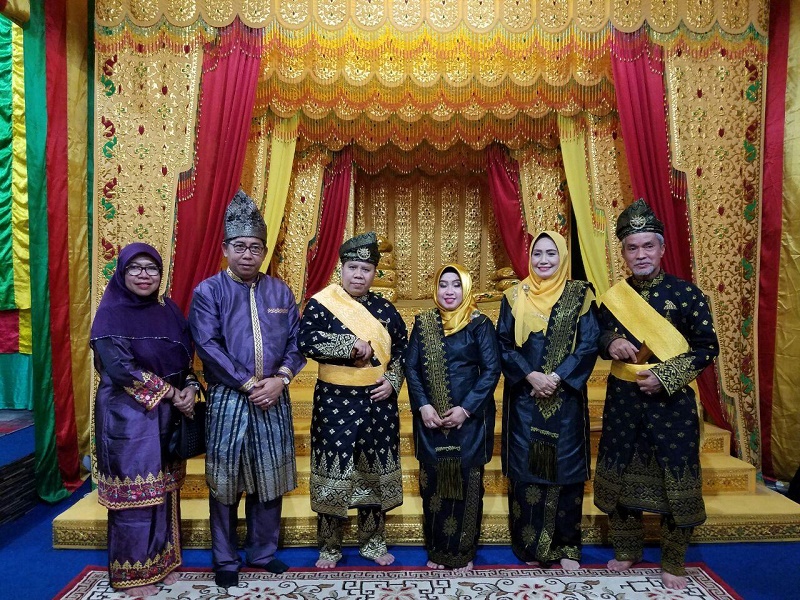 Bupati Meranti Dianugrahi Gelar Datuk Setia Amanah Oleh LAM Riau Kepulauan Meranti