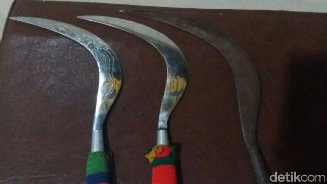 Karena Cemburu, Pria Ini Potong Rambut Pacar Pakai Celurit