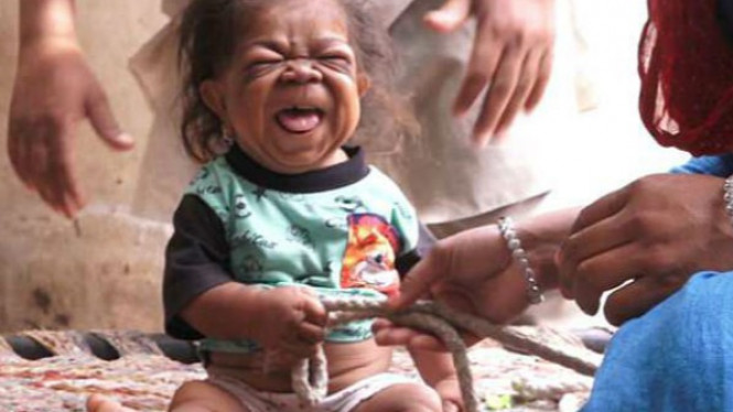 'Bocah' 23 Tahun Itu Dipercaya Sebagai Inkarnasi Tuhan