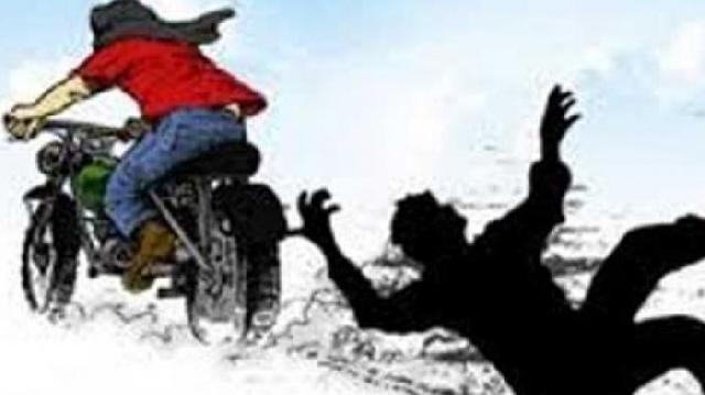 Polisi diseret dan ditendang pengendara motor