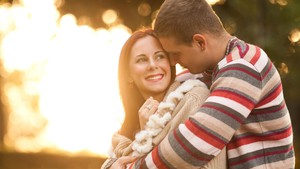 Ini Manfaat Berpelukan di Zaman Serba Gadget