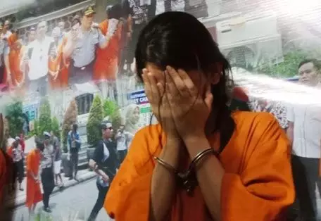 Simpan Narkoba, Pramugari Garuda Indonesia Ditangkap Polisi