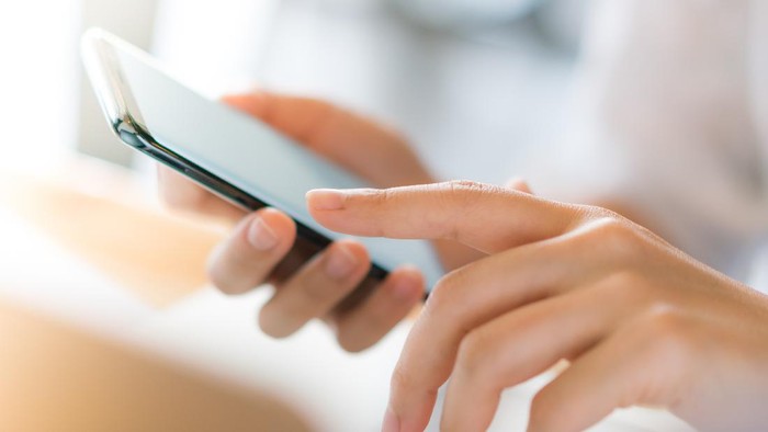 Ramai Pamer Saldo di Medsos, Waspada Kejahatan yang Mengintai!