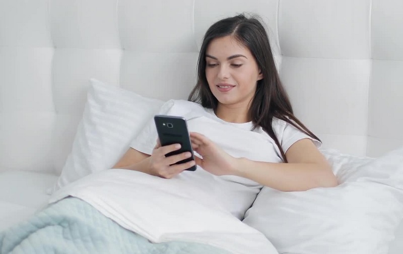 Ini Dampak Buruk Kecanduan Medsos