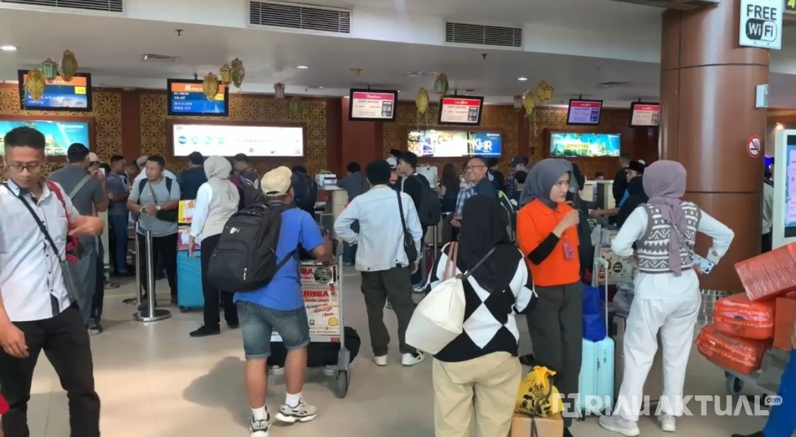 Puncak Arus Balik di Bandara SSK II Pekanbaru Diprediksi Capai 13 Ribu Penumpang, Sabtu Ini
