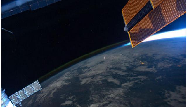 China Kirim Astronot untuk Tinggal Sebulan di Luar Angkasa