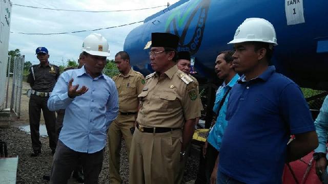 Respons Keluhan Masyarakat, Bupati Wardan Sambangi PLN Tembilahan