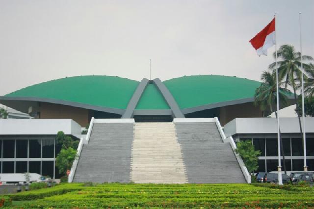 15 Caleg Riau ke Senayan, Ini Harapan Masyarakat