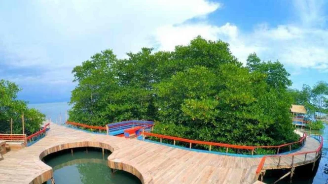 10 Tempat Wisata di Lampung yang Kekinian, Cocok Buat Hunting