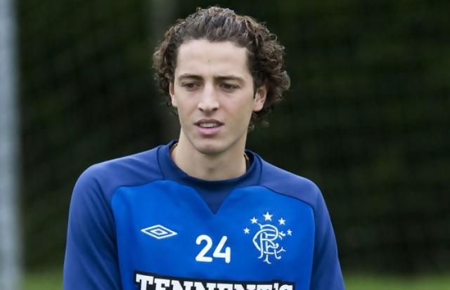 PSM Dipastikan Kontrak Mantan Gelandang Chievo Verona