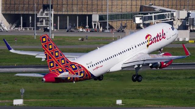 Dibantu Kru Kabin, Penumpang Melahirkan di Pesawat Batik Air
