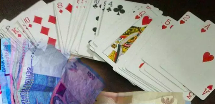 Parah! Politis Gerindra, Golkar dan PPP Main Judi di Ruang Fraksi