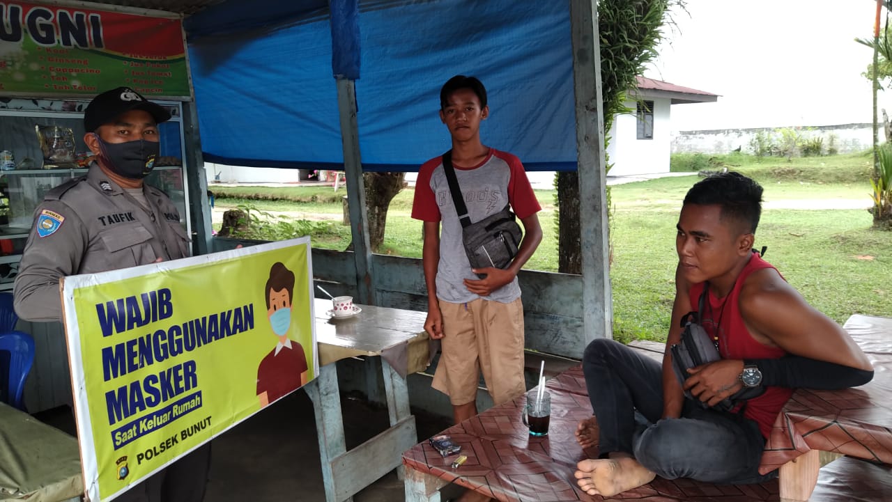 Ingatkan Masyarakat Patuhi Prokes, Polsek Bunut Gencar Operasi Yustisi