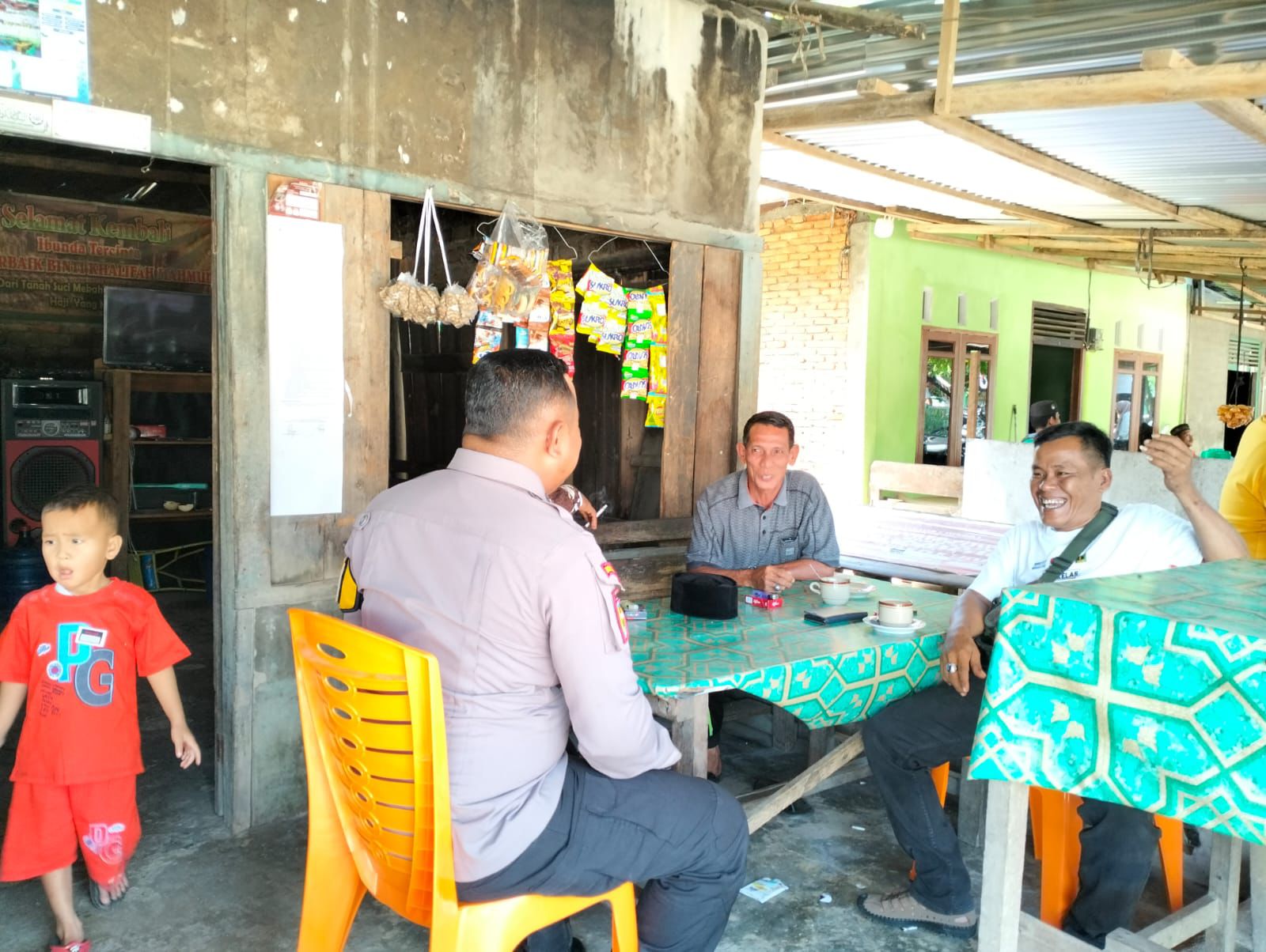 Polsek Tambusai Gencarkan Preemtif dan Cooling System, Ajak Masyarakat Gunakan Hak Suara dalam Pilkada 2024