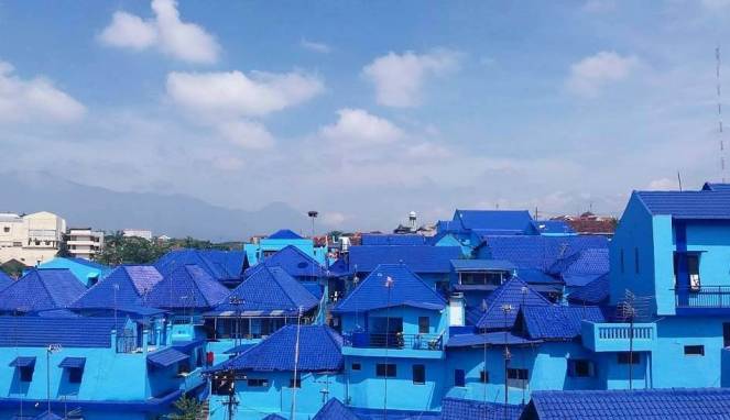 Kampung Biru Arema, Wisata yang Sedang Hits di Malang