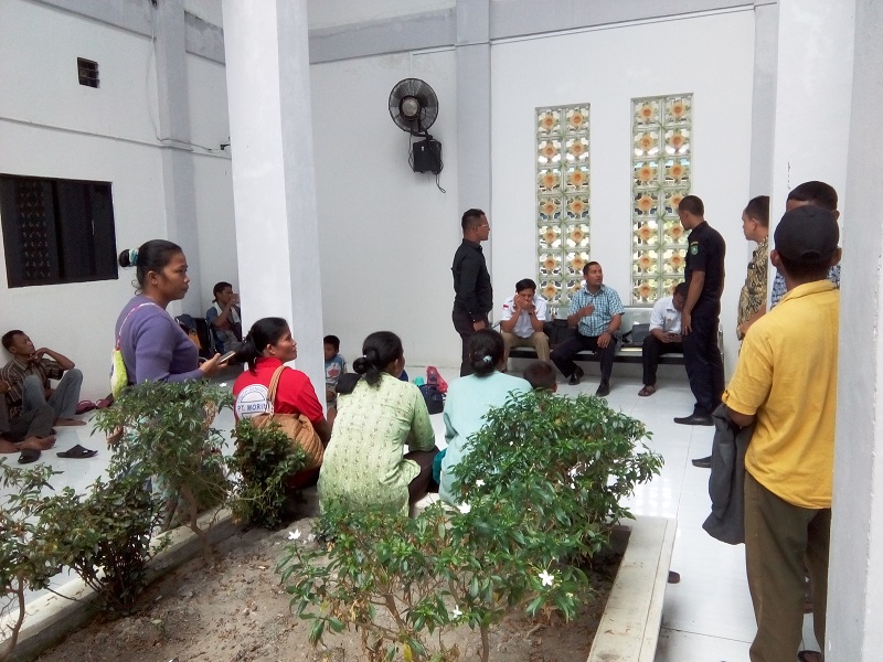 Ini Derita Mantan Karyawan PT. Murini Wood Usai Diusir Dari Rumah Perusahaan