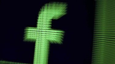 Pendiri Apple Tuding Facebook Keruk Uang dengan Bocorkan Data Pengguna