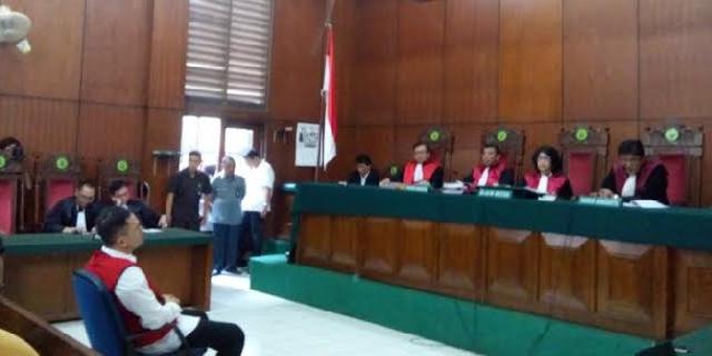 KY: Kehadiran hakim nonkarier tetap diperlukan