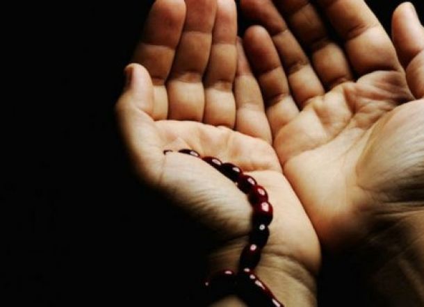 Rasulullah SAW Mengajarkan Kalimat Istighfar