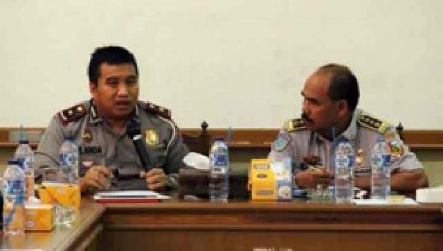 Satlantas Pekanbaru Tertibkan kendaraan parkir di area KTL