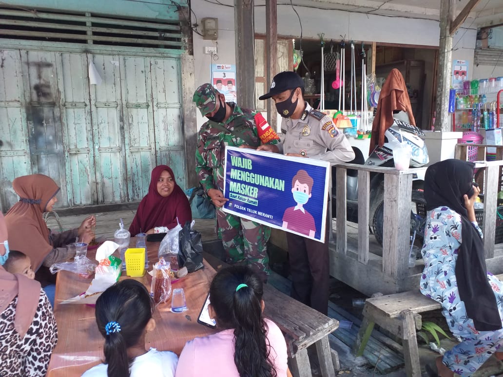 Polsek Teluk Meranti Disiplinkan Masyarakat Patuhi Prokes Covid-19