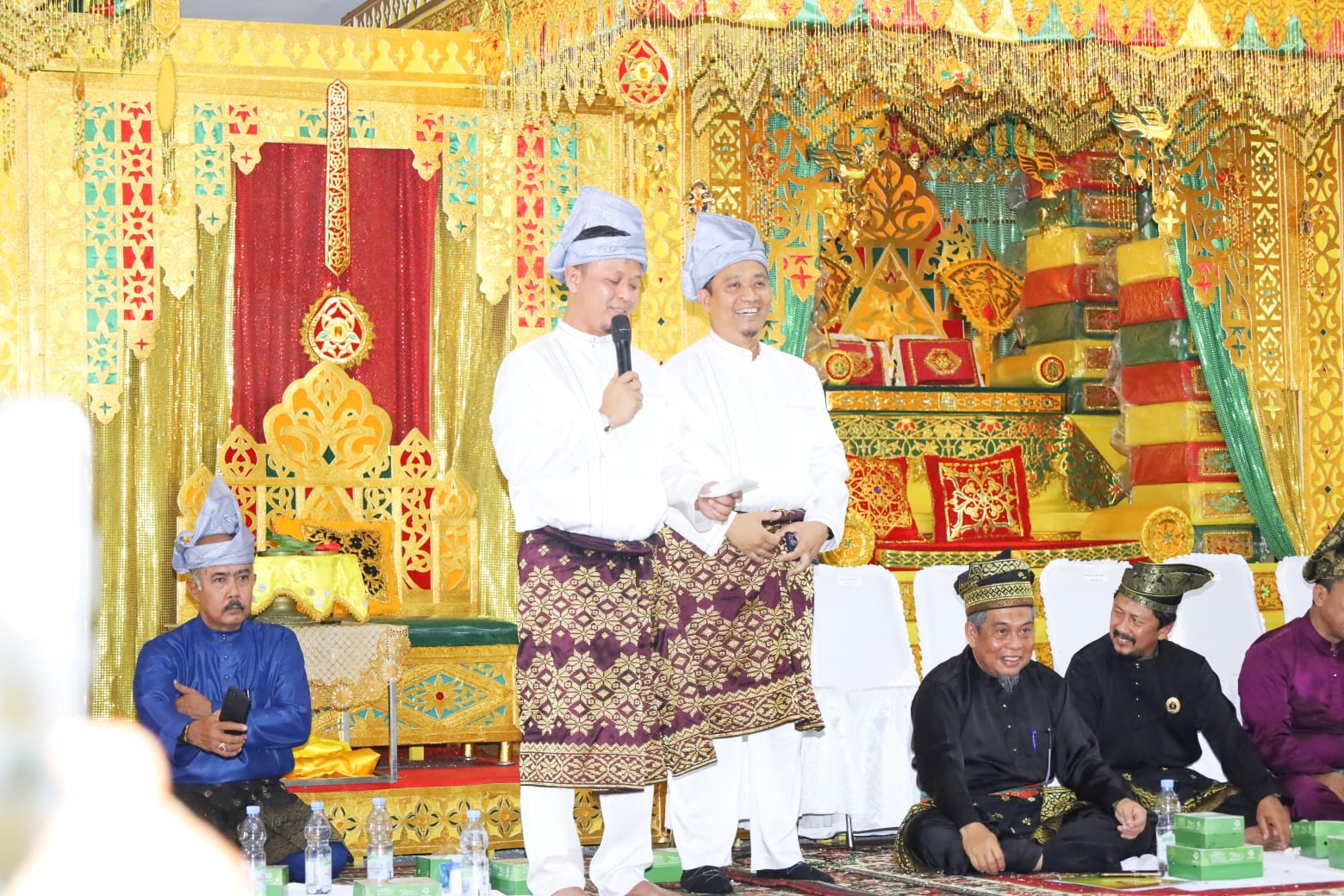 Agung Nugroho Kutip Gurindam Dua Belas di Kenduri Adat Pilkada Damai LAMR Pekanbaru