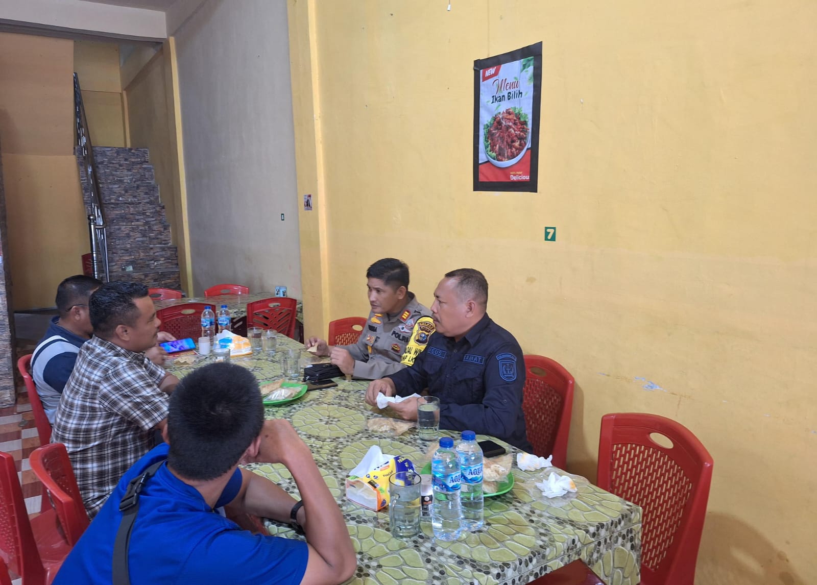 Camat dan Kades Bersepakat dengan Kapolsek Seberida Jaga Netralitas dan Integritas