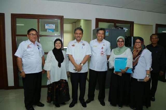 Dalam Rangka Pembinaan ASN, Sekdaprov Riau Kunjungi Diskominfotik