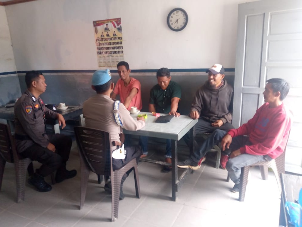 Polsek Batang Tuaka Ajak Warga Kelurahan Sungai Piring Jaga Kamtibmas Jelang Pilkada 2024