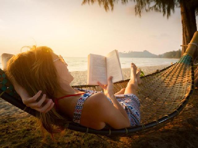 Menghilangkan Rasa Cemburu Saat Tahu Mantan Kekasih Punya Pacar Baru