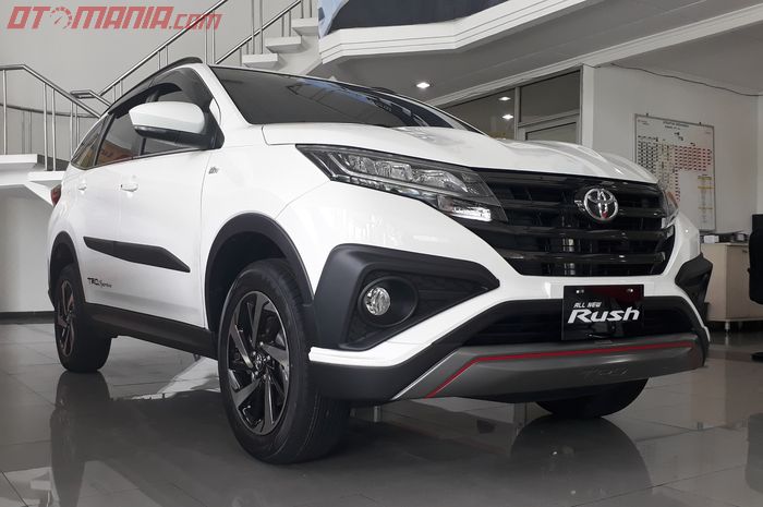 Baru Seumur Jagung, New Rush dan Terios Sudah Didiskon