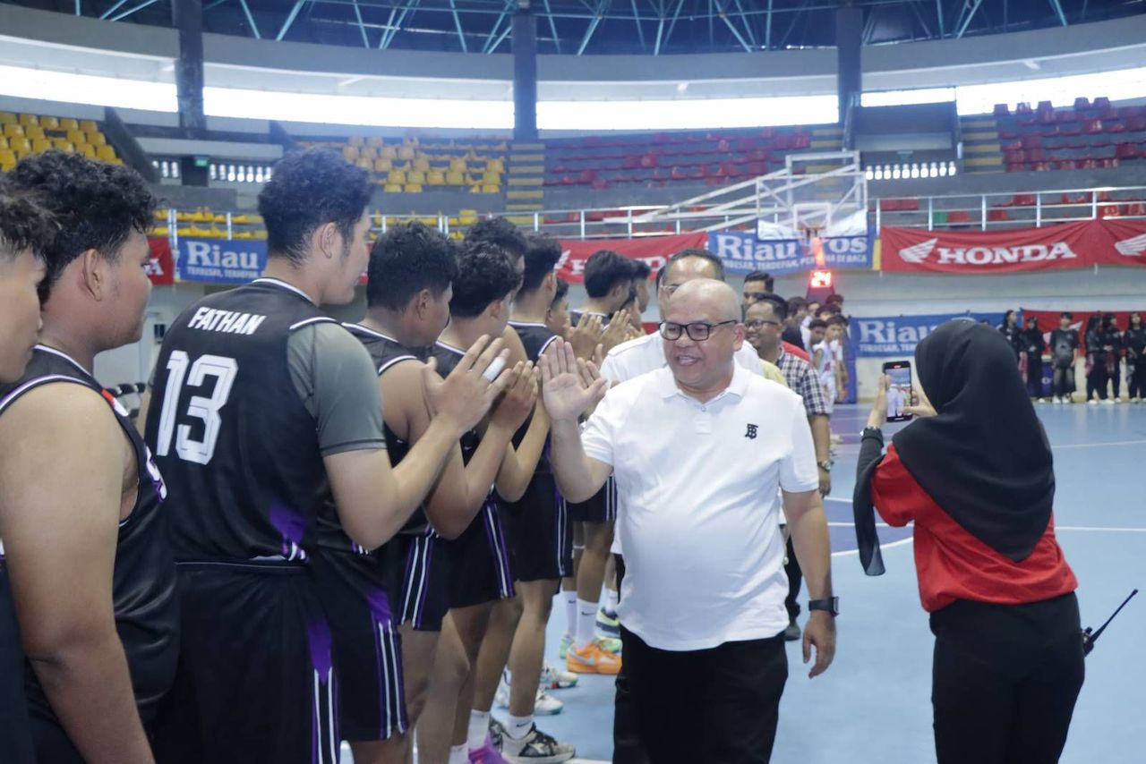 Turnamen HSBL 2025 Resmi Dibuka di Bangkinang, Zulfikar Harap Lahir Bibit Atlet Muda Kampar