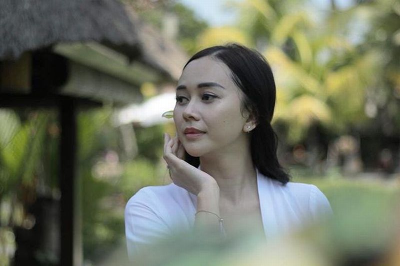 Cantik Aura Kasih Mekipun Sudah Jadi Janda 1 Anak